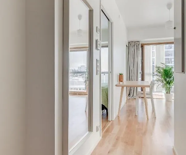 Tapiola Oak Lägenhet Esbo